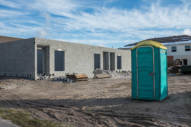 Porta potty rental for outdoor events in Oakland, MO